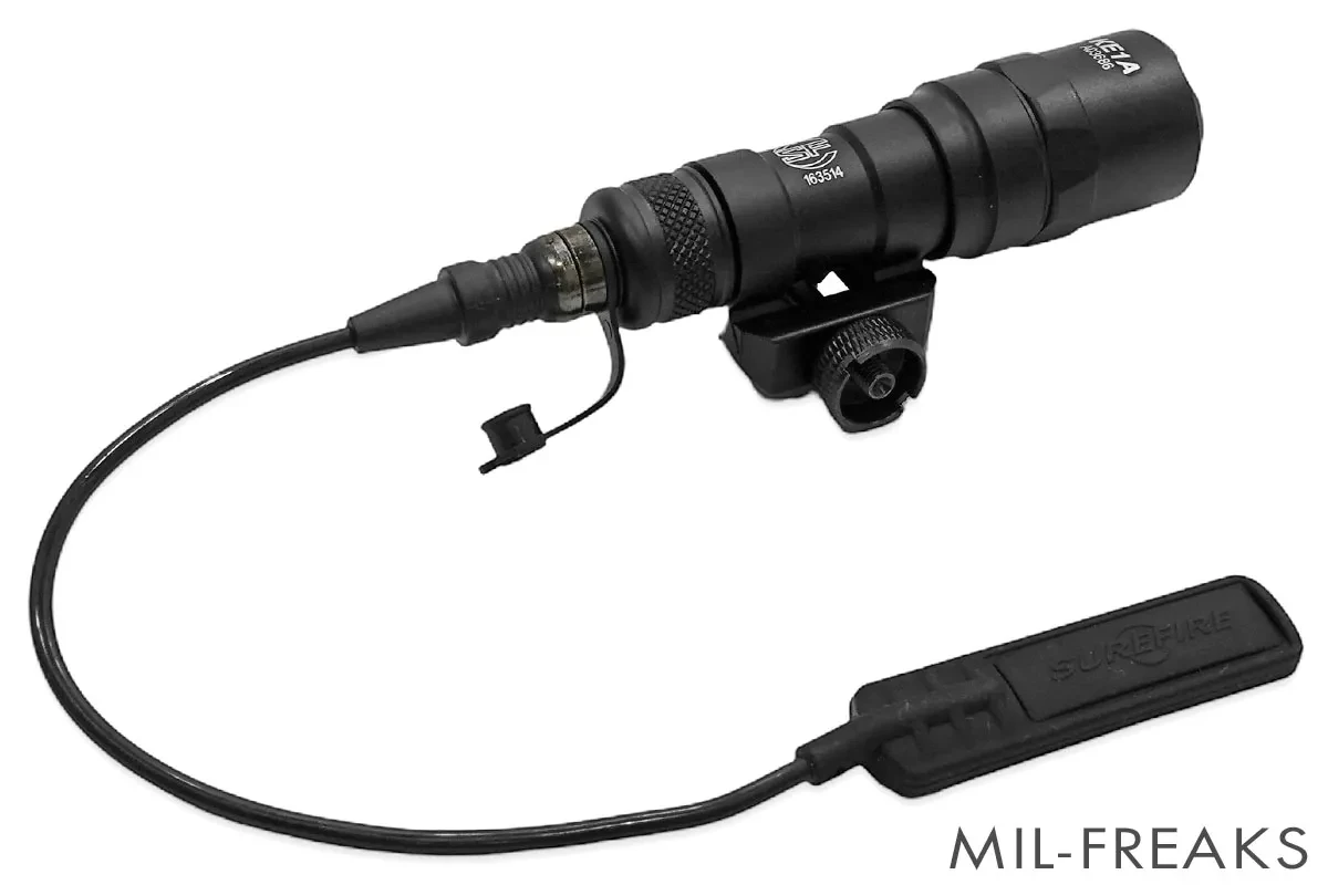 SOTAC GEAR SureFireタイプ M300B タクティカル スカウトライト ブラック