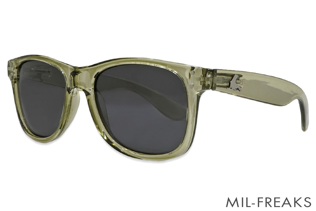 URT “SEE MONSTER” サングラス クリアアッシュフレーム 偏光スモークレンズ Glass Ghost