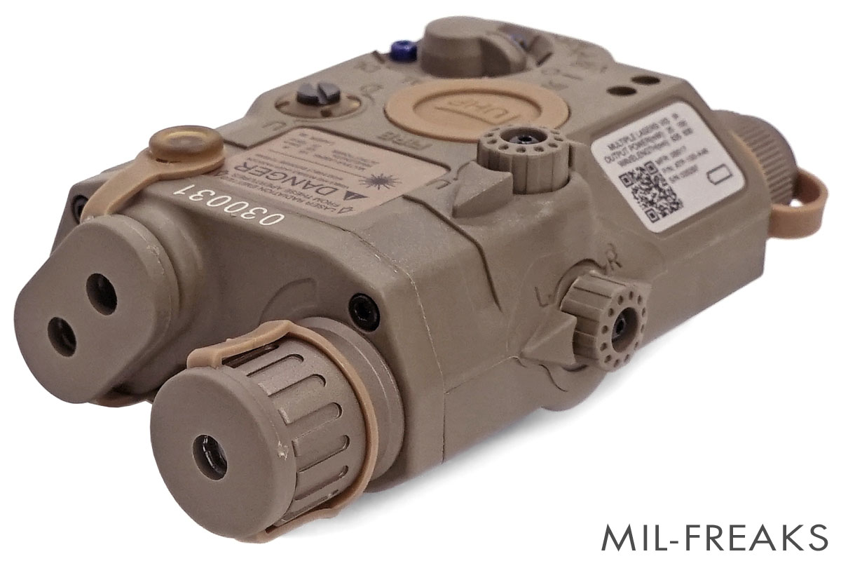 Element PEQ LA-5 UHPタイプ LEDフラッシュライト シリアルナンバー刻印タイプ TAN