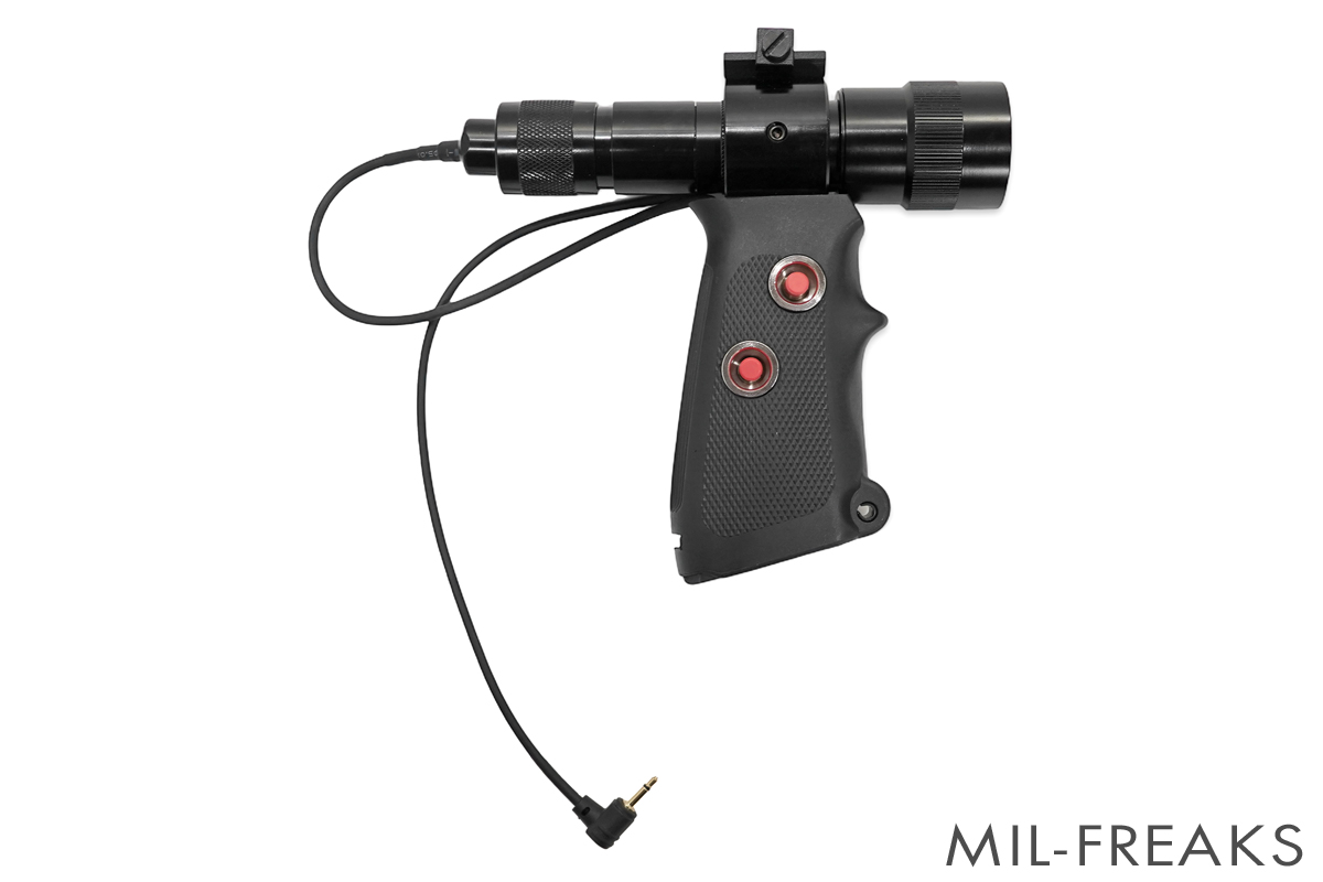 SHEKKIN GEARS デルタフォース Gangsta Grip カスタム グリップライト + SureFireタイプ 660ライトセット