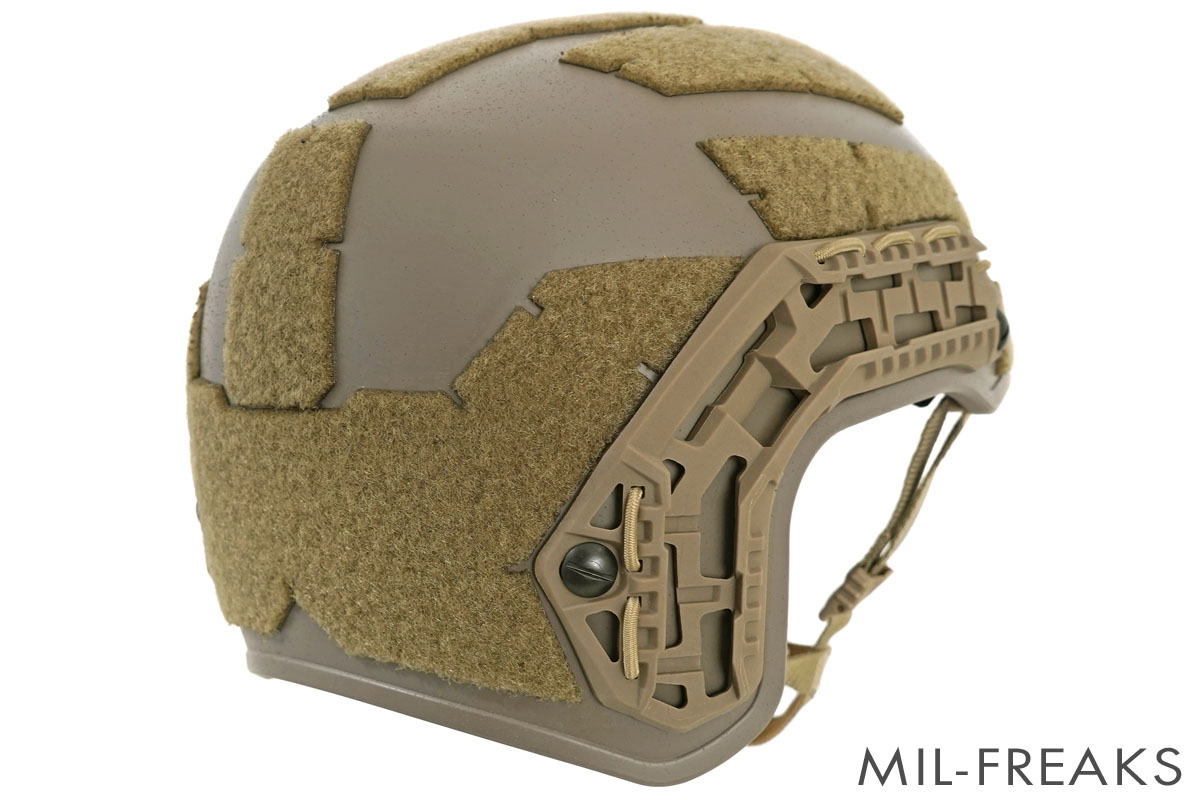 FMA REVISIONタイプ CAIMAN バリスティック ヘルメットシステム