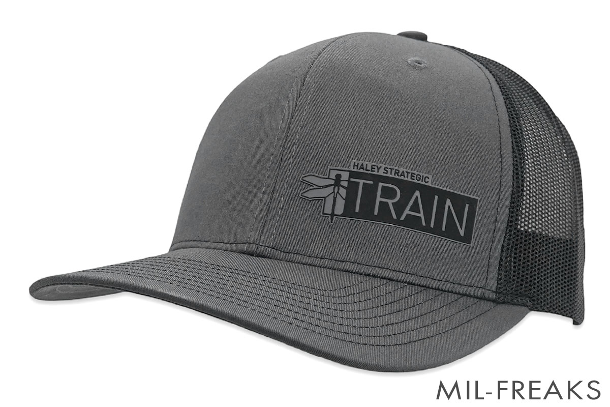 Haley Strategic “TRAIN” ロゴ スナップバック キャップ グレー