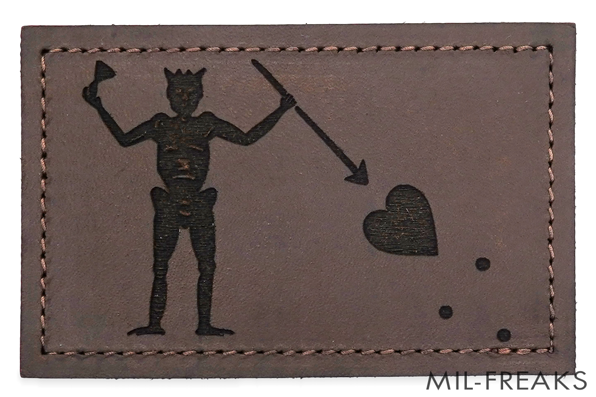Whiskey 7 “Blackbeard Flag” レザーパッチ ブラウン