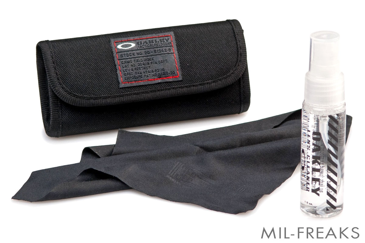 OAKLEY 純正 レンズ クリーニングキット
