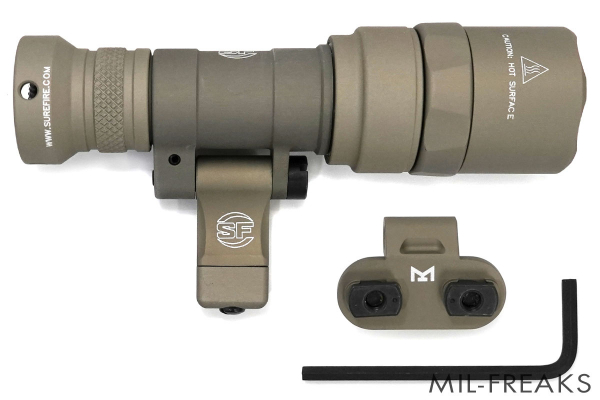 実物 surefire M300C スカウトライト ウエポンライト トレポン