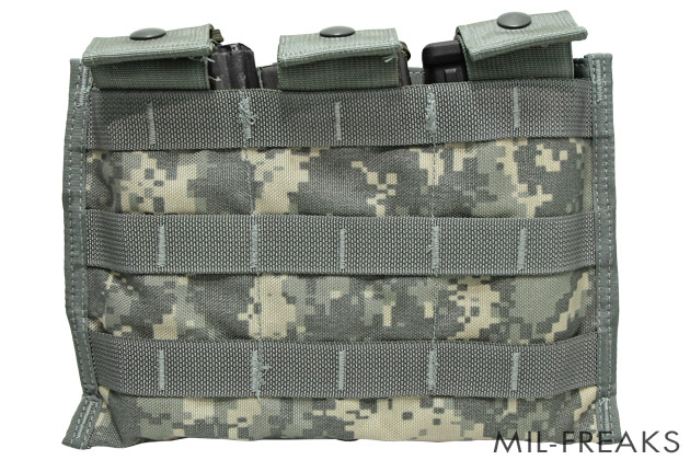 送料無料限定セール中 実物 US ARMY 米軍放出品 ACU デジタル迷彩 MOLLE M4 M16 HK416シリーズ用 ダブルマガジンポーチ  3つ 中古 A